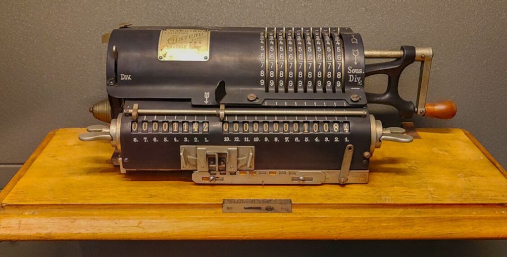 Photo of an early desktop Arithmometer