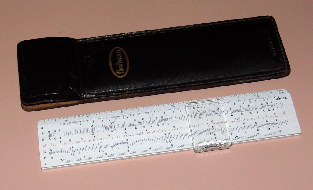 Image of a vintage Diwa 6-Inch slide rule